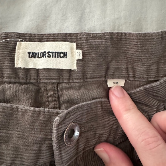 Taylor Stich Corduroy-Brown - Picture 2 of 2